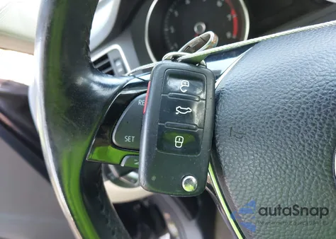 2015 Volkswagen Jetta 1.8T Se from USA, damaged, VIN 3VWD17AJ0FM319707